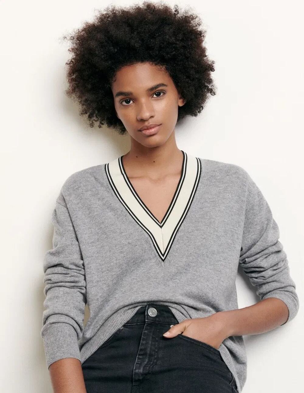 Sandro Camie Contrast V-Neck Sweater Gray Size 2